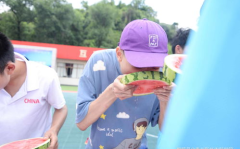 萌叔吃瓜大赛在线观看,线上狂欢，笑料横飞！